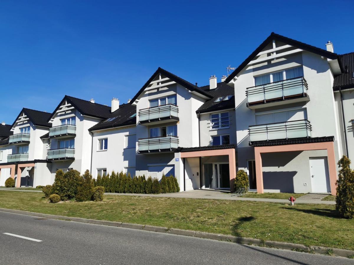 Sunny Apartament Ujście-Darłowskie Exteriör bild
