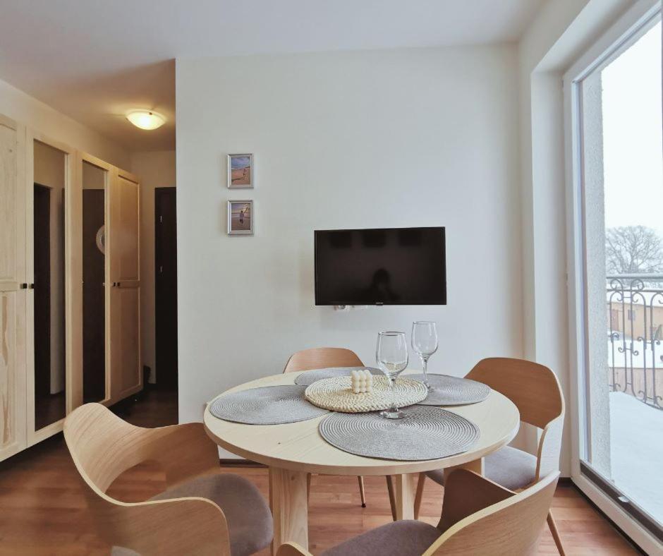Sunny Apartament Ujście-Darłowskie Exteriör bild